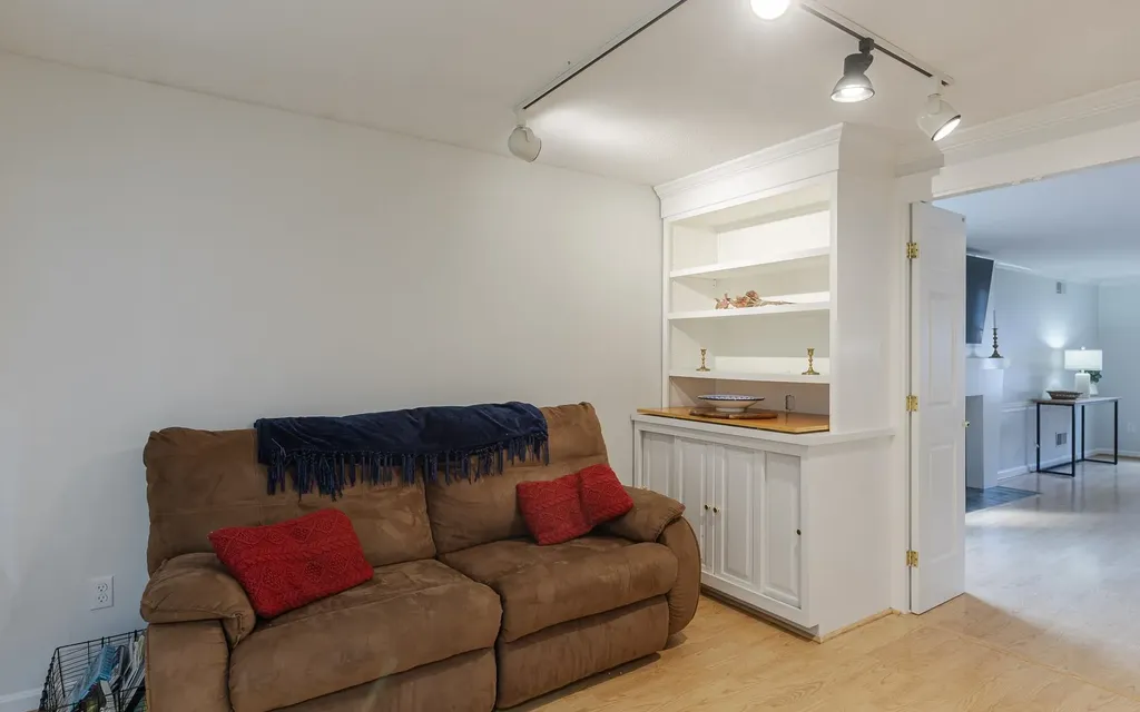 110 Arch Street Keene NH 03431