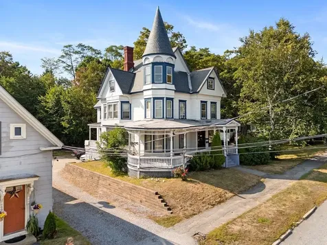 30 Messer Street Laconia NH 03246