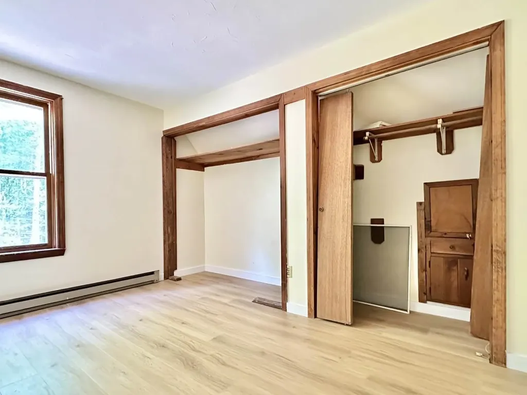 12 Wolfe Den Drive New Hampton NH 03256