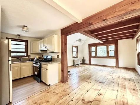 12 Wolfe Den Drive New Hampton NH 03256