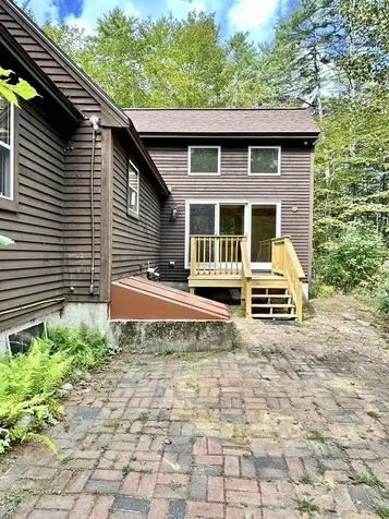 12 Wolfe Den Drive New Hampton NH 03256