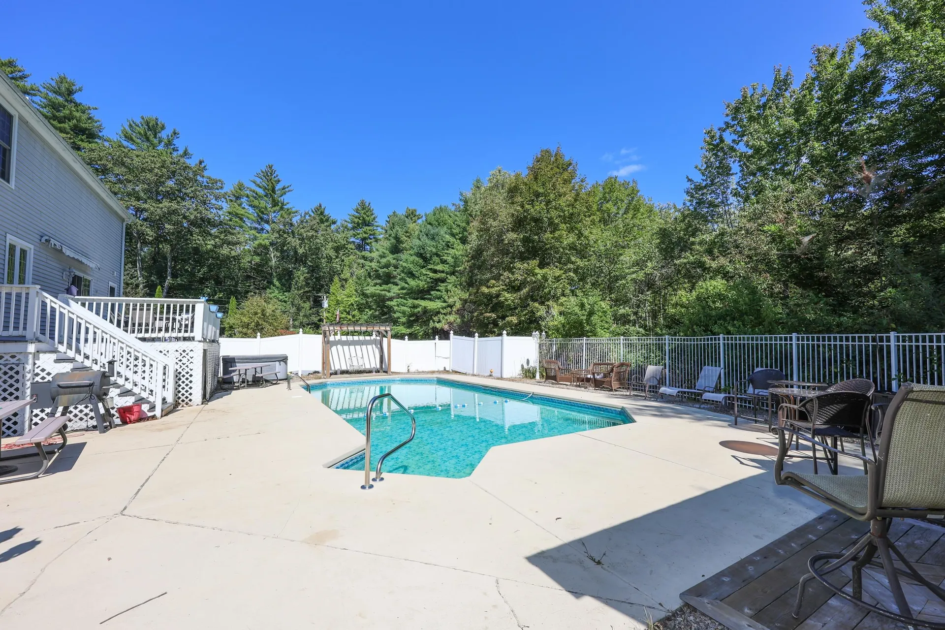 82 Hansonville Road Rochester NH 03839