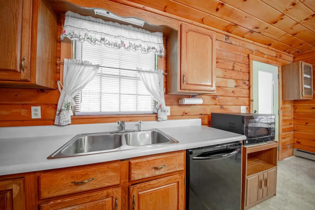 22 Birchwood Drive Weathersfield VT 05151