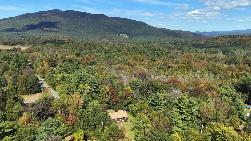 22 Birchwood Drive Weathersfield VT 05151