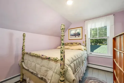 8 Pine Hill Road Wolfeboro NH 03894