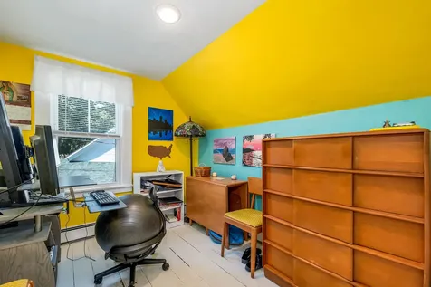 8 Pine Hill Road Wolfeboro NH 03894