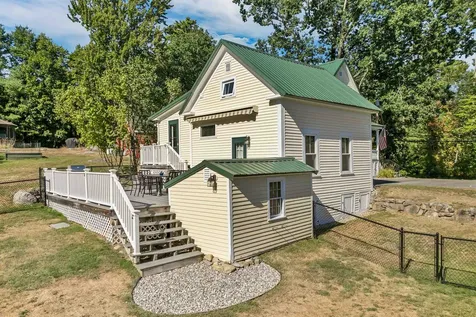 8 Pine Hill Road Wolfeboro NH 03894