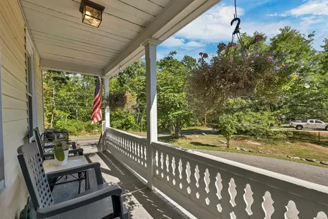 8 Pine Hill Road Wolfeboro NH 03894