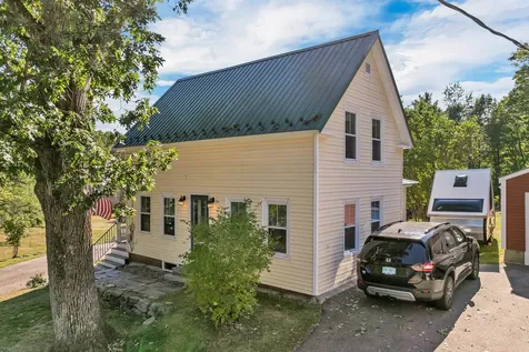 8 Pine Hill Road Wolfeboro NH 03894