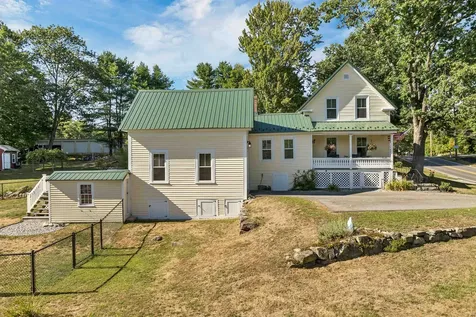 8 Pine Hill Road Wolfeboro NH 03894