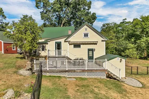 8 Pine Hill Road Wolfeboro NH 03894