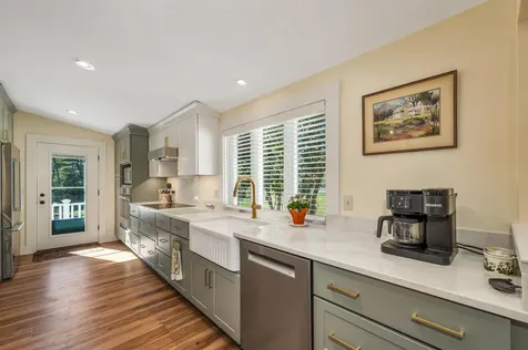 8 Pine Hill Road Wolfeboro NH 03894