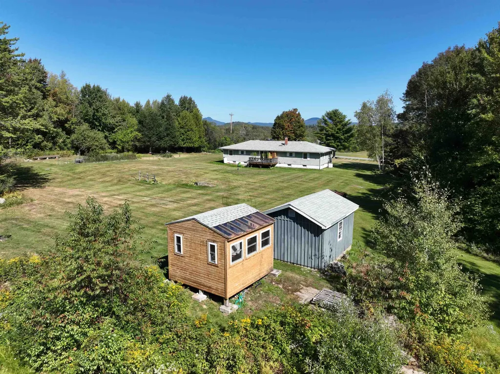 3041 Cross Road Jay VT 05859