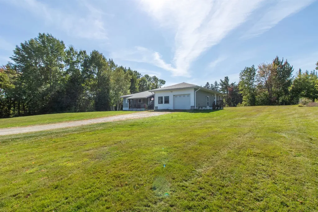 3041 Cross Road Jay VT 05859