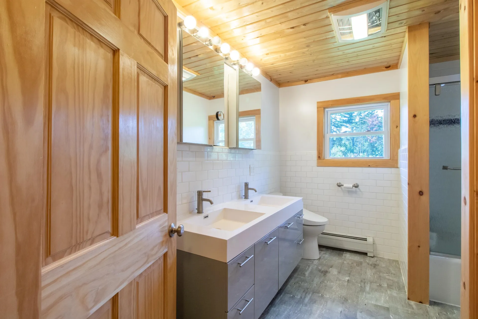 3041 Cross Road Jay VT 05859