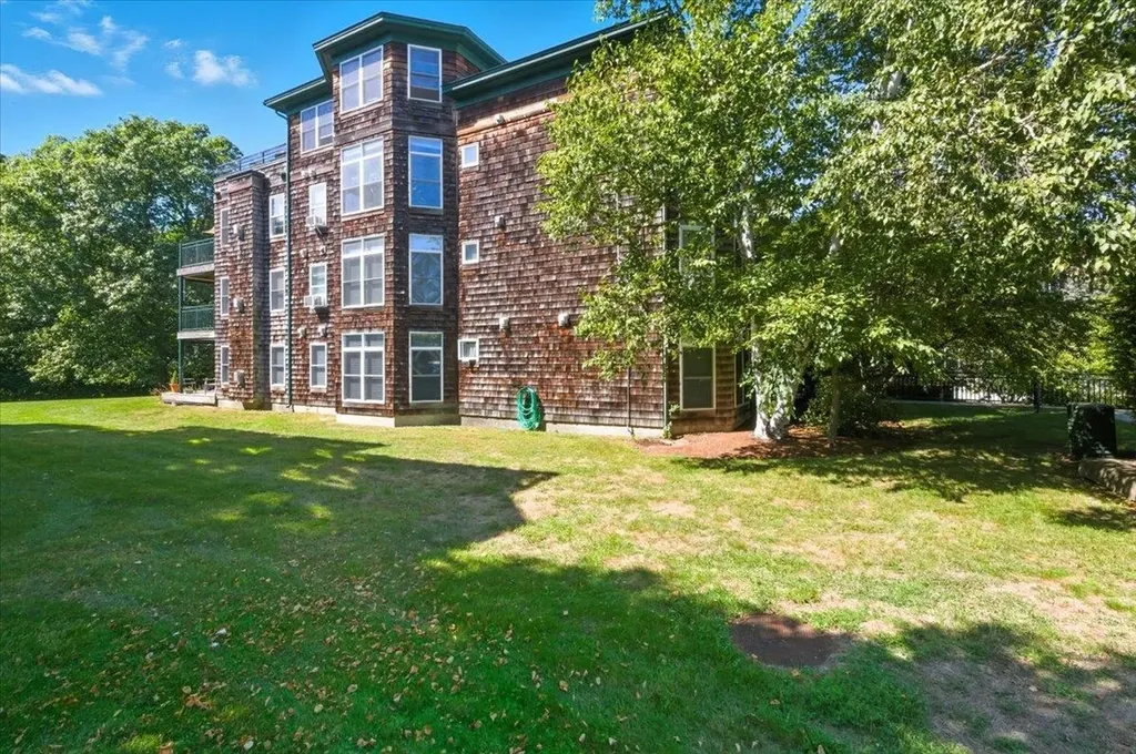 45 Claire Pointe Road Burlington VT 05408