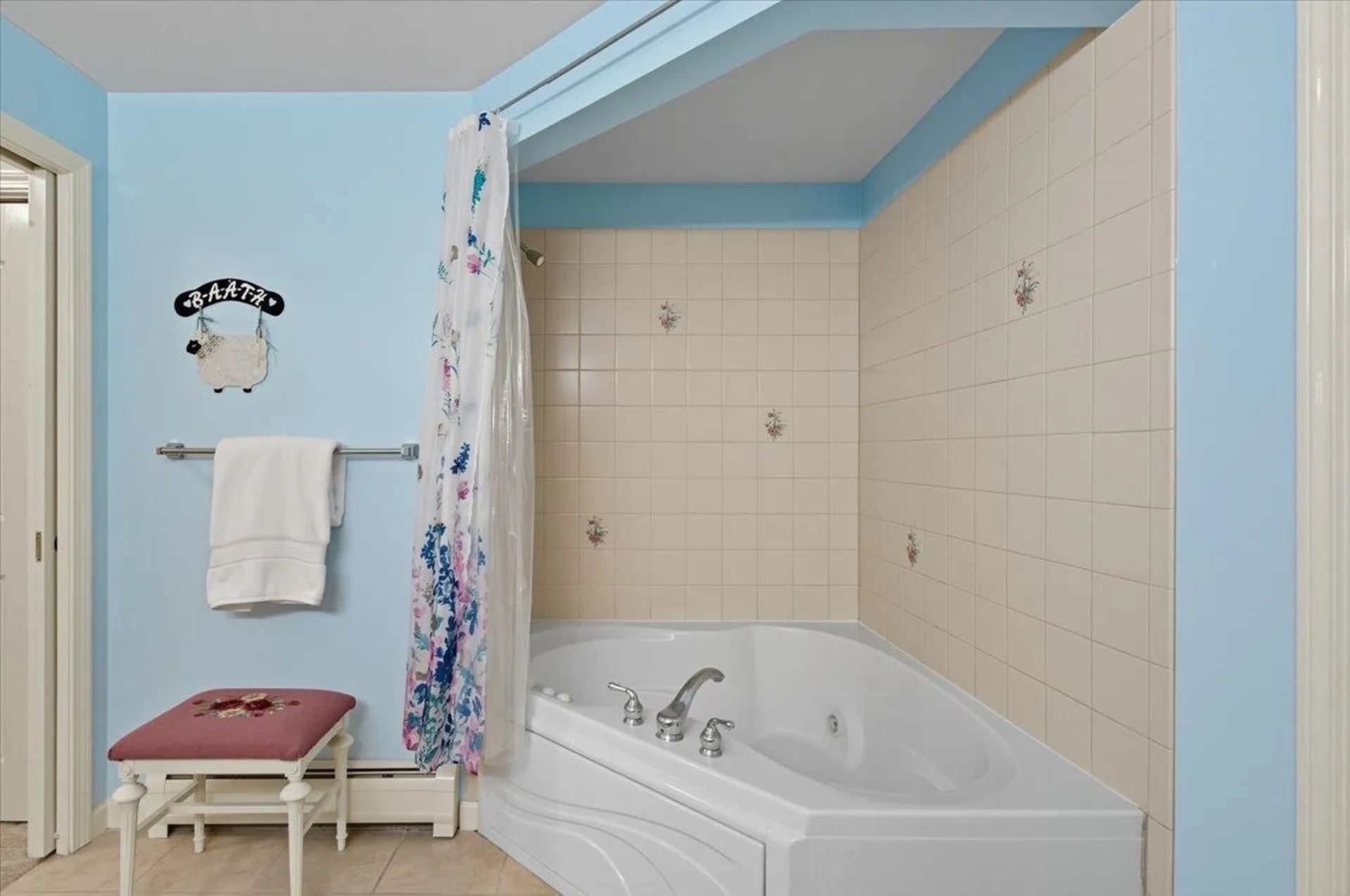 45 Claire Pointe Road Burlington VT 05408