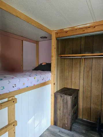 39 Old Ashby Road Greenville NH 03048
