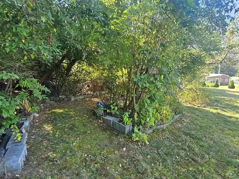39 Old Ashby Road Greenville NH 03048