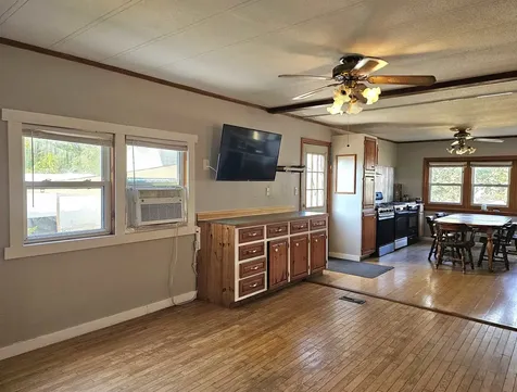39 Old Ashby Road Greenville NH 03048