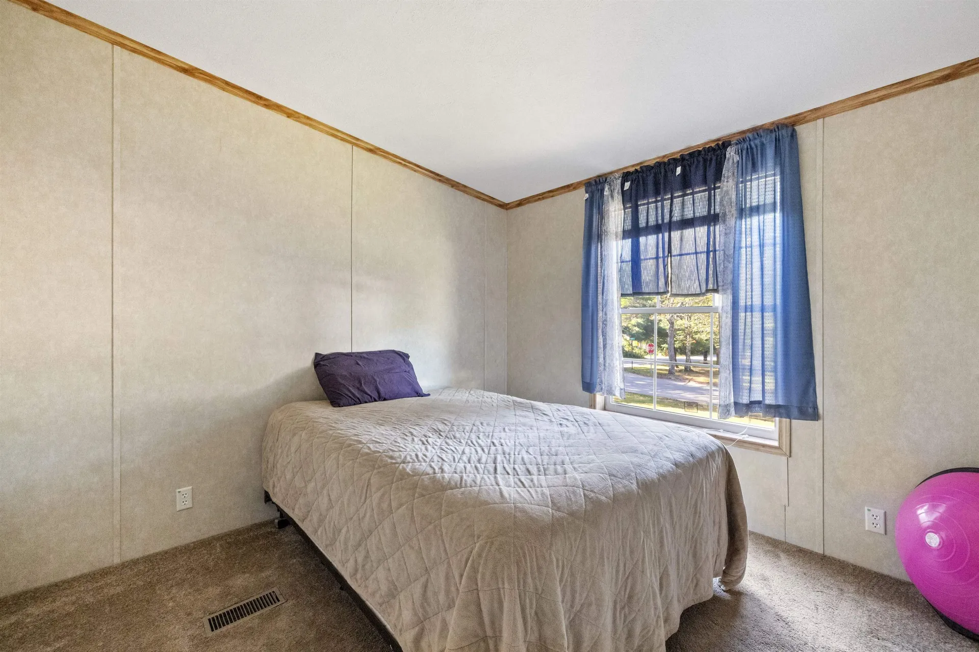 4 Cherry Street Belmont NH 03220