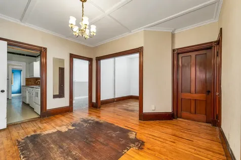 32 Summer Street Laconia NH 03246