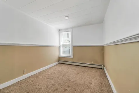 32 Summer Street Laconia NH 03246