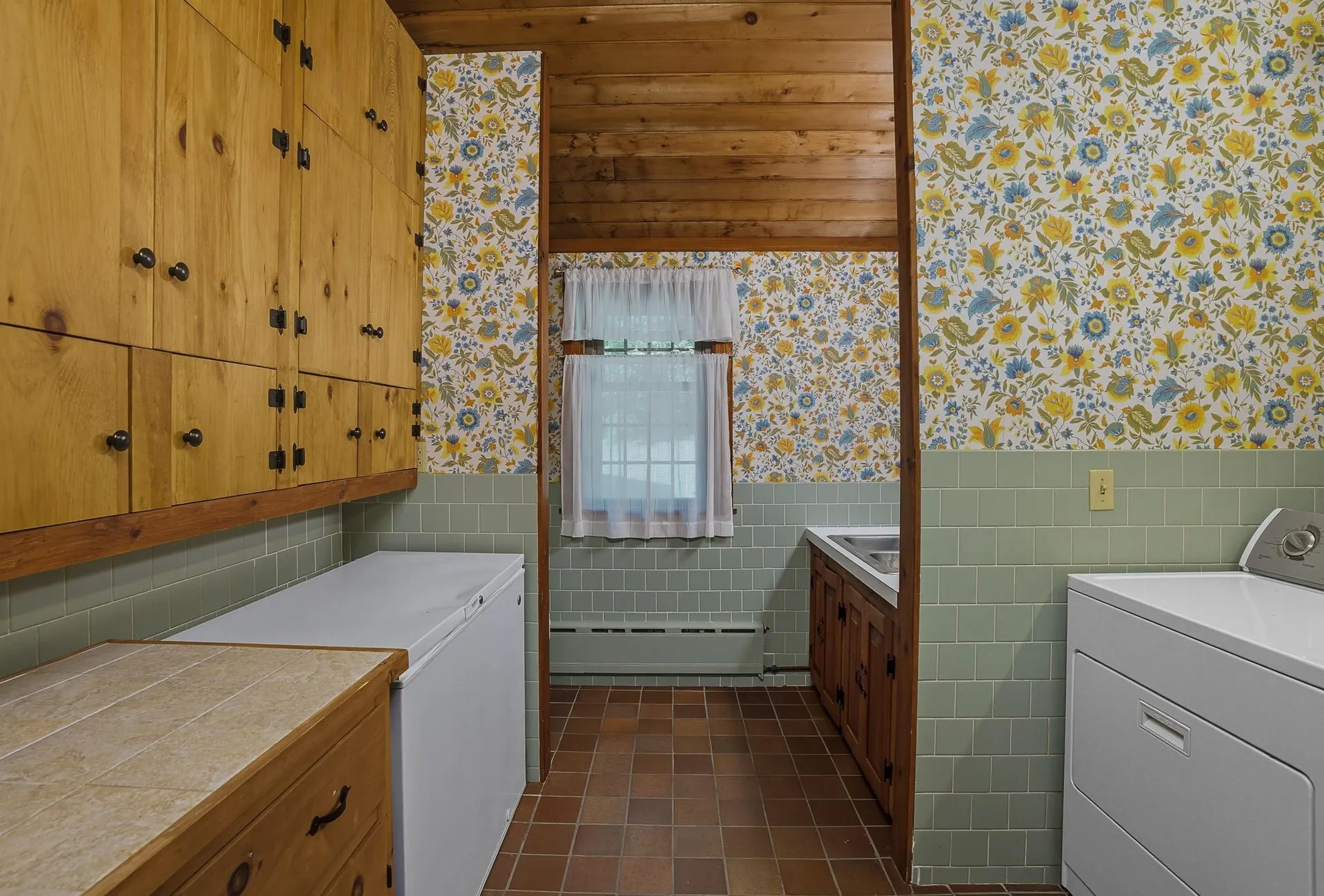 143 Worcester Road Hollis NH 03049