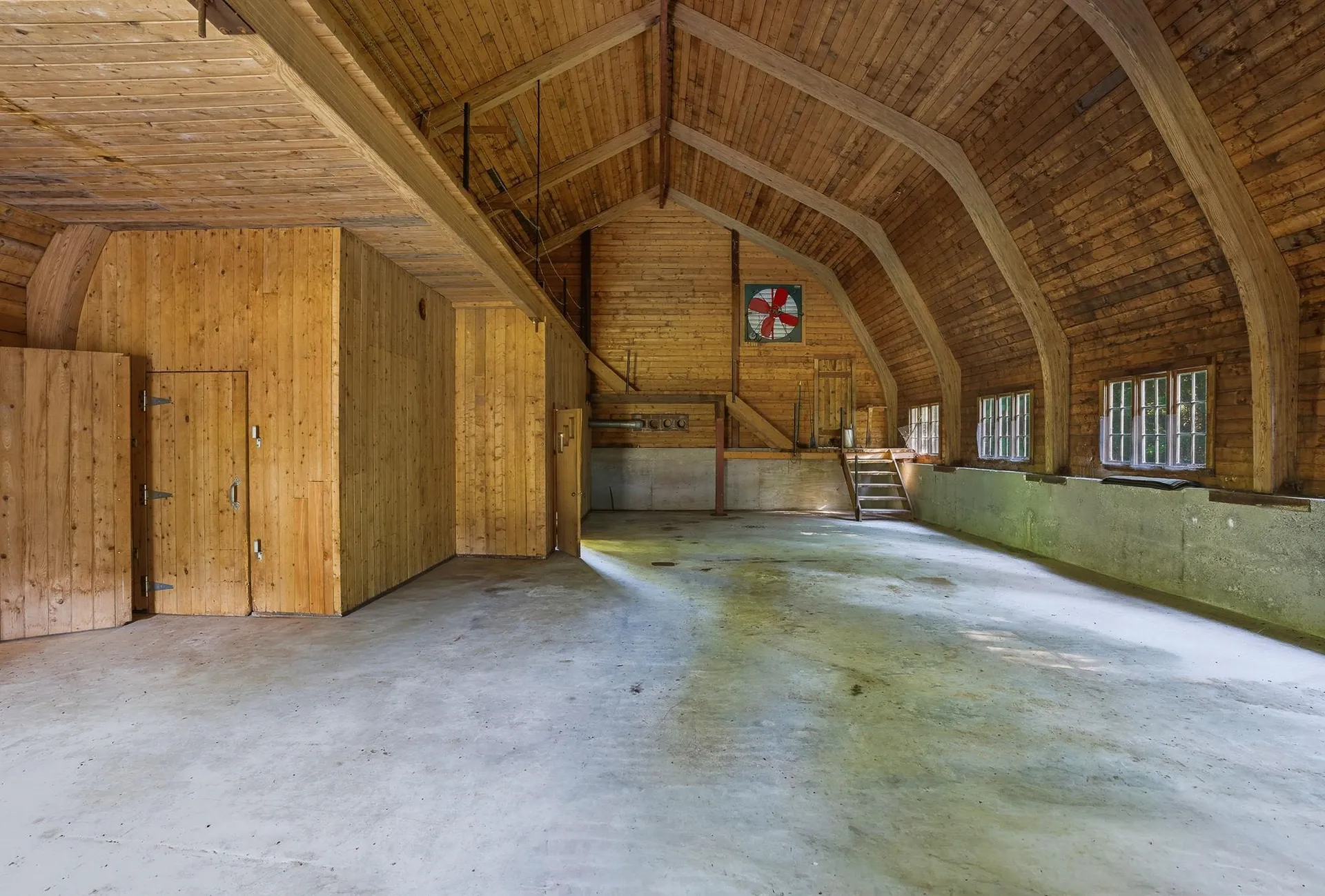 143 Worcester Road Hollis NH 03049