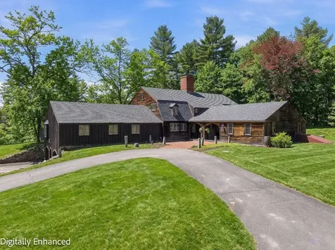 143 Worcester Road Hollis NH 03049