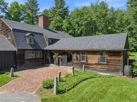 143 Worcester Road Hollis NH 03049