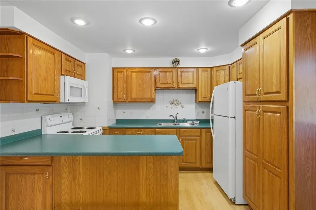 57 Chelsea Road Essex VT 05452