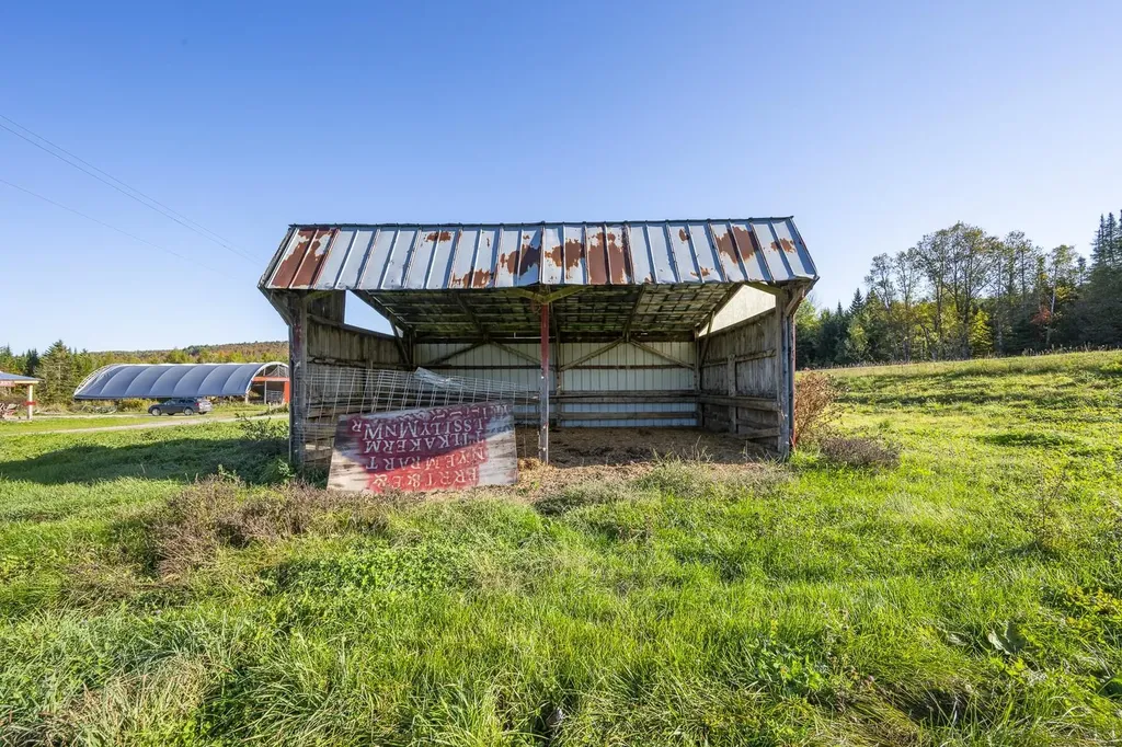 2768 Us Route 2 Cabot VT 05647