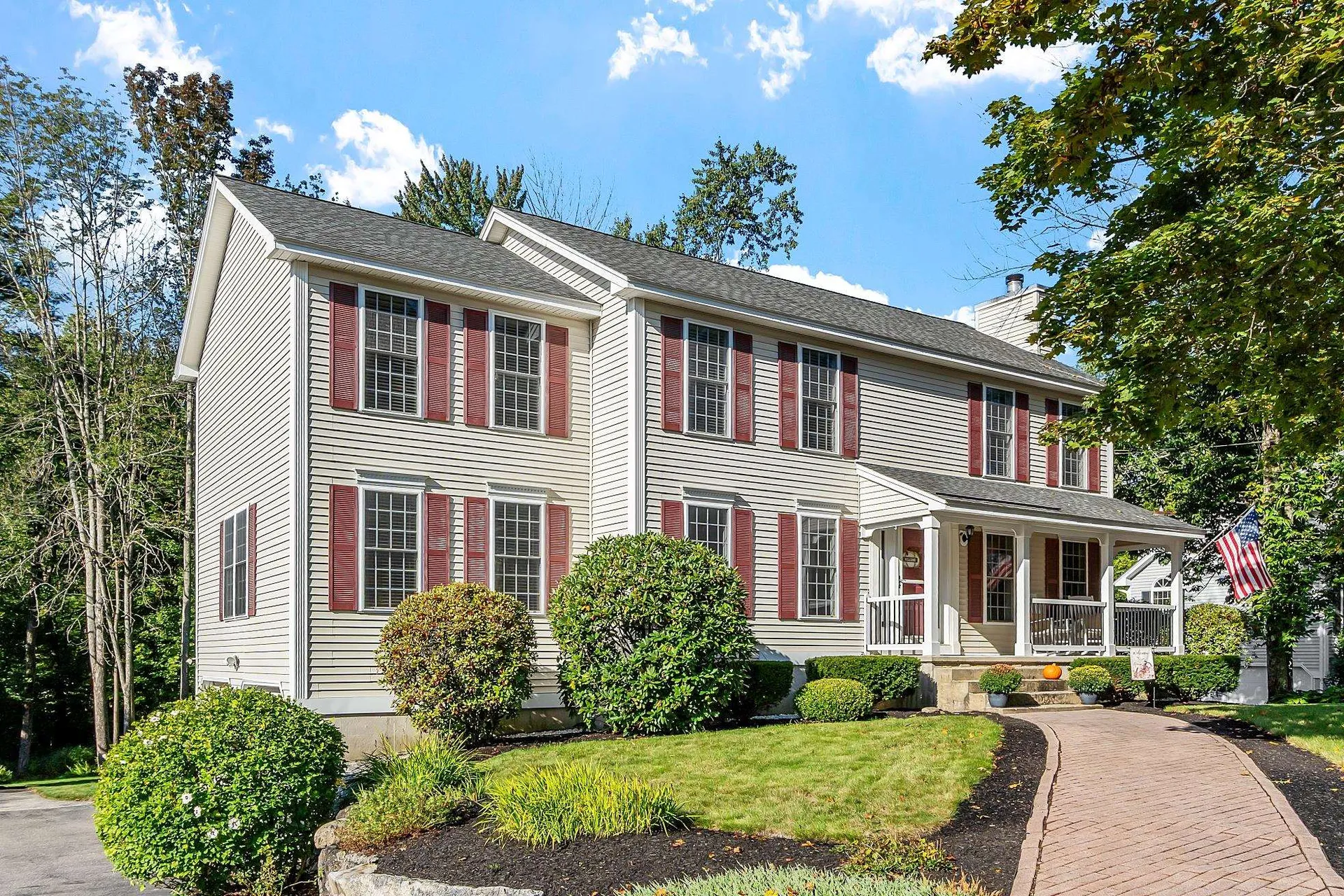 162 Tiffany Lane Manchester NH 03104