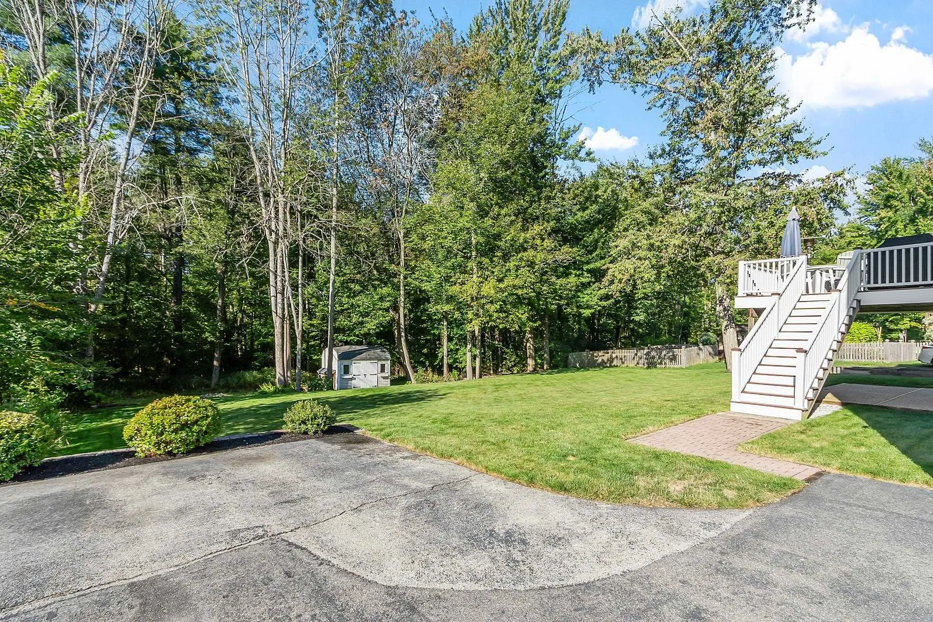 162 Tiffany Lane Manchester NH 03104