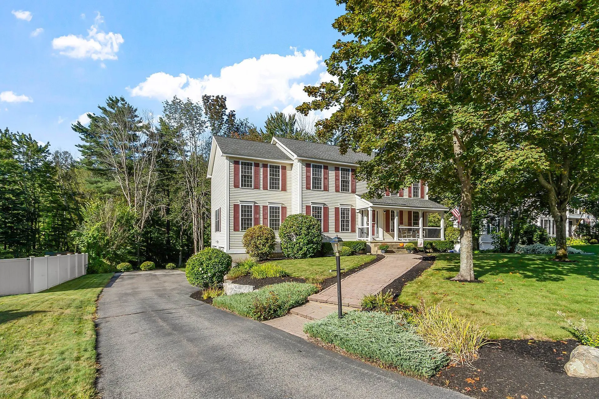 162 Tiffany Lane Manchester NH 03104