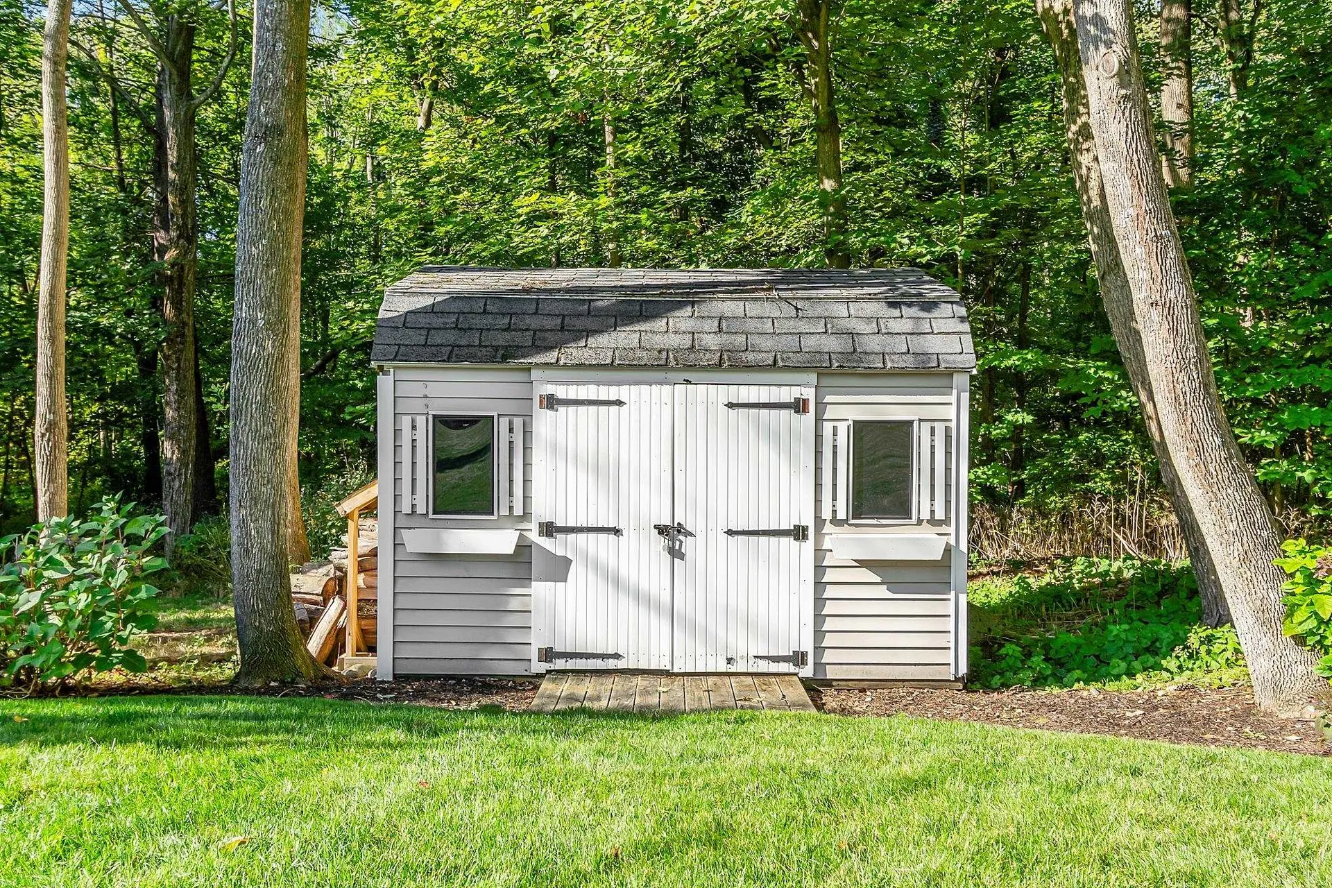 162 Tiffany Lane Manchester NH 03104