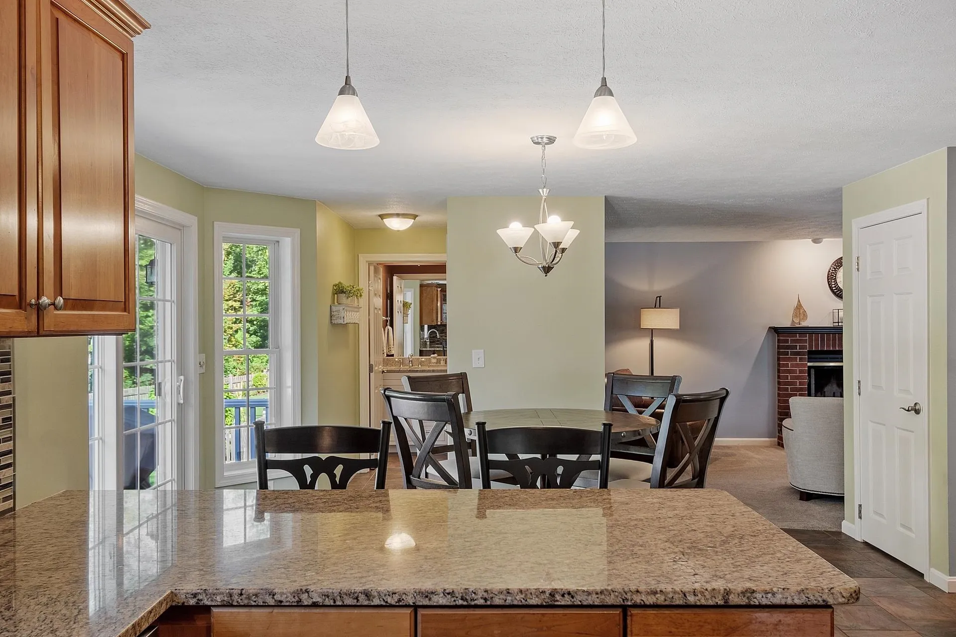 162 Tiffany Lane Manchester NH 03104