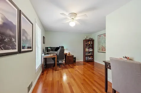 162 Tiffany Lane Manchester NH 03104