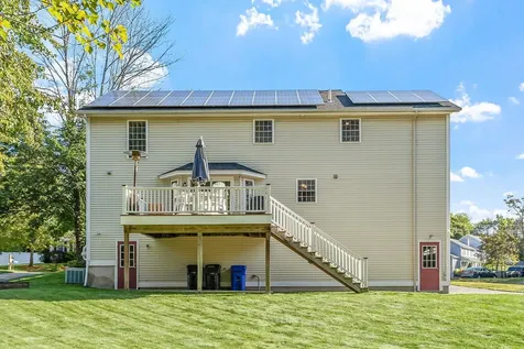 162 Tiffany Lane Manchester NH 03104