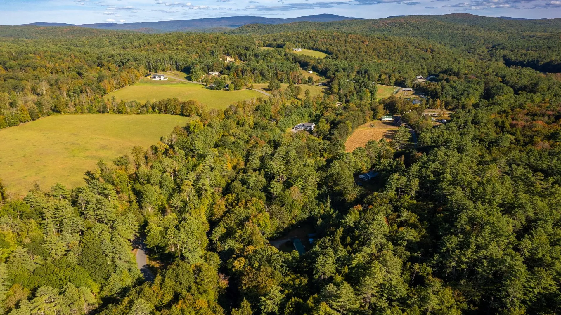 1041 Stage Road Plainfield NH 03781