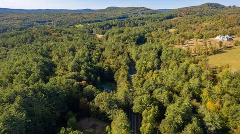 1041 Stage Road Plainfield NH 03781