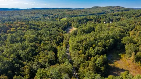 1041 Stage Road Plainfield NH 03781