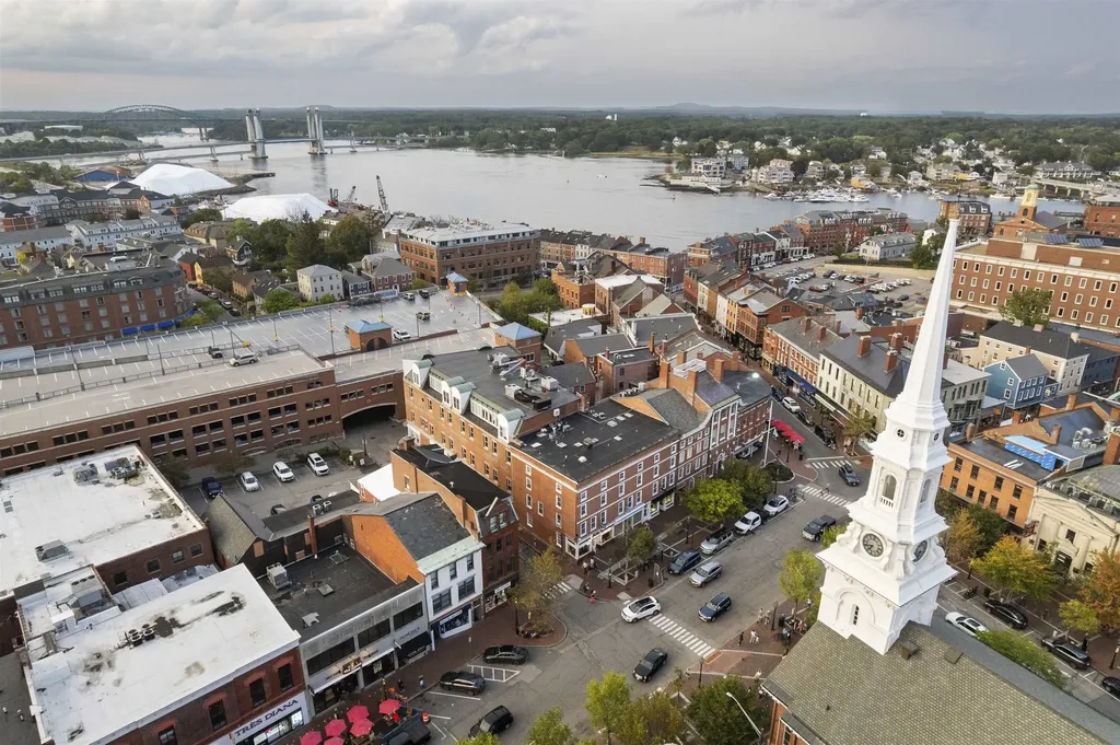 20 Ladd Street Portsmouth NH 03801