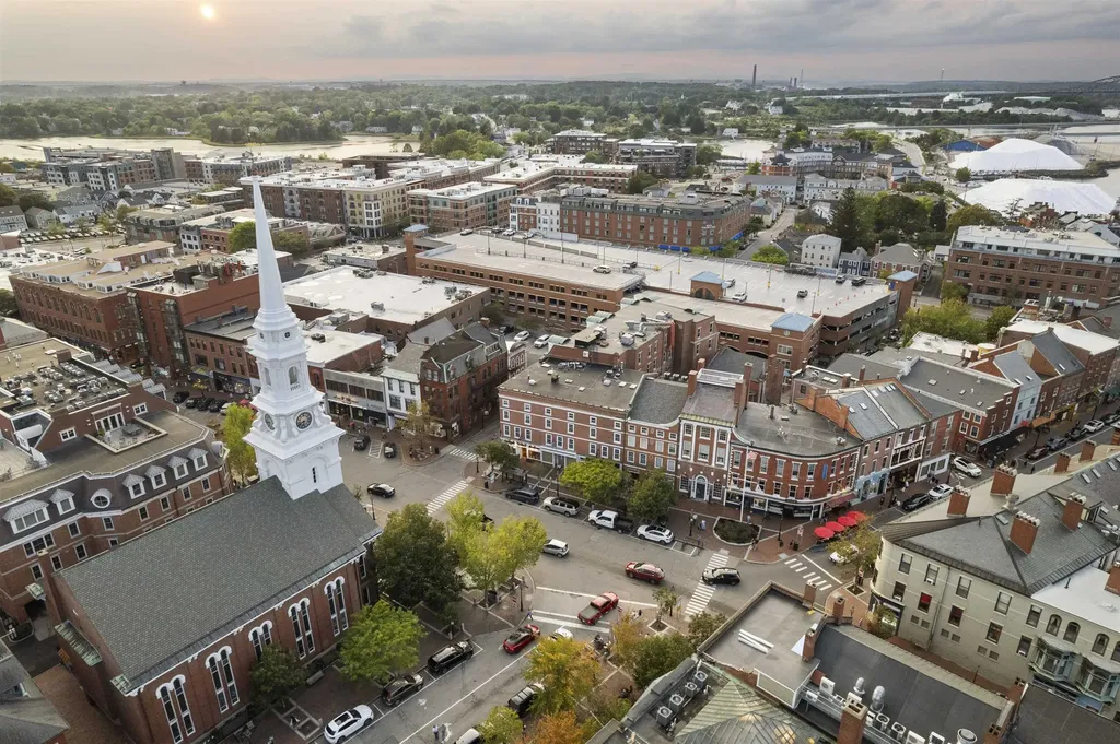 20 Ladd Street Portsmouth NH 03801