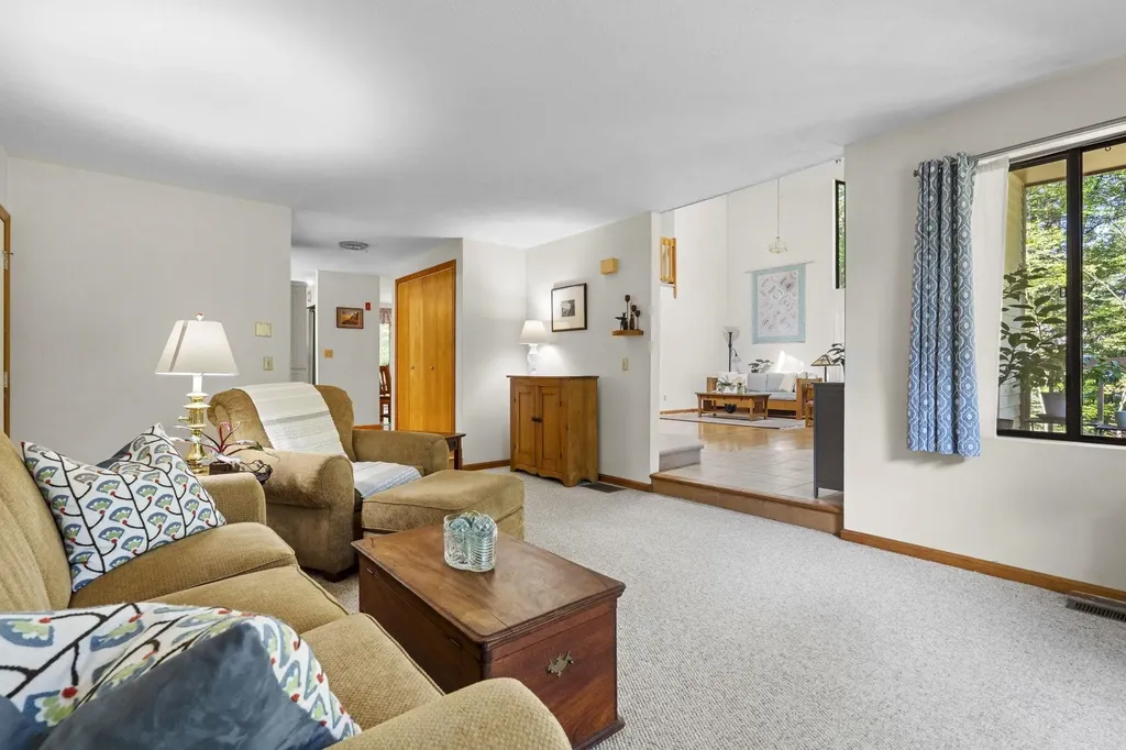 79 Crestwood Drive Danville NH 03819