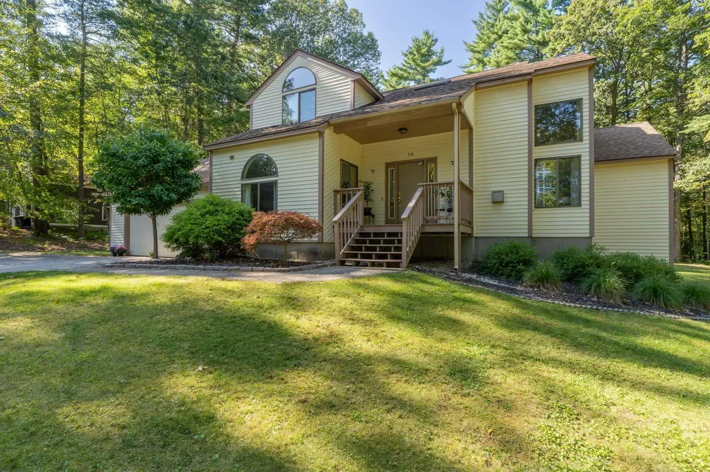79 Crestwood Drive Danville NH 03819