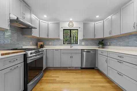 79 Crestwood Drive Danville NH 03819