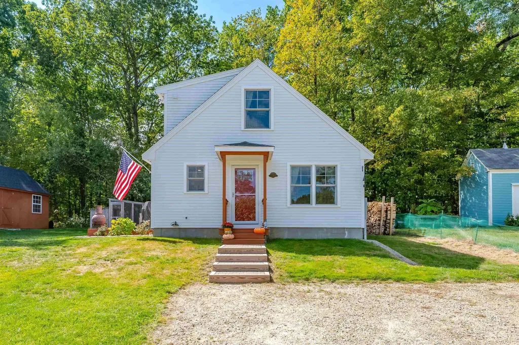 24 Pine Street South Berwick ME 03908