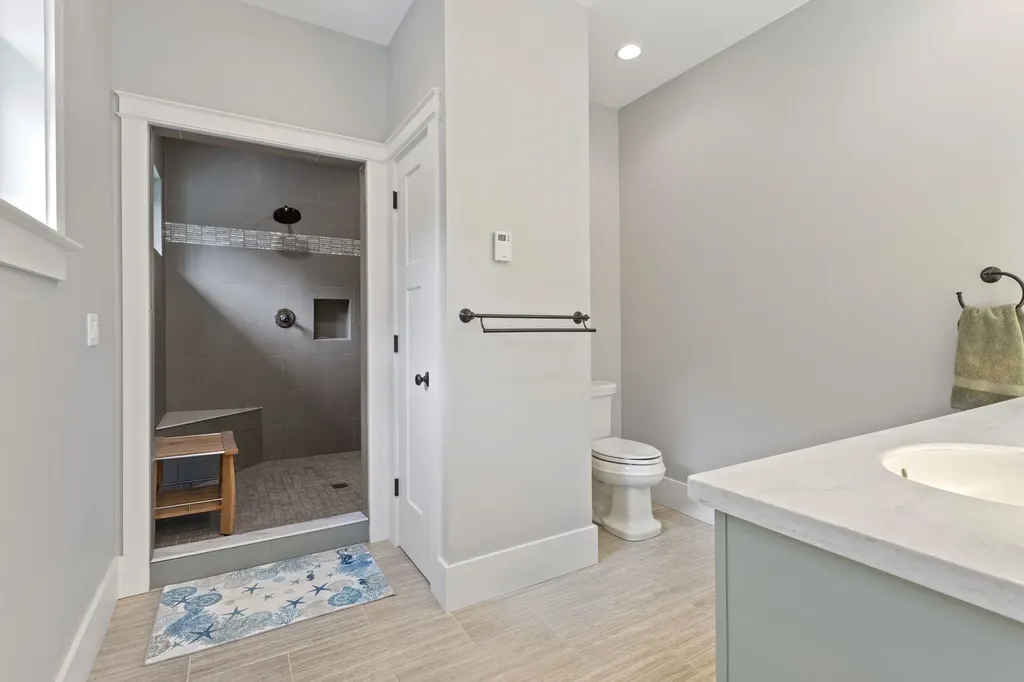 34 Star Fish Circle Rye NH 03870